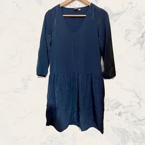 Navy simple dress BNwT size XS